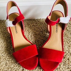 New red size 6 Lucky Brand's Trisa platform sandals